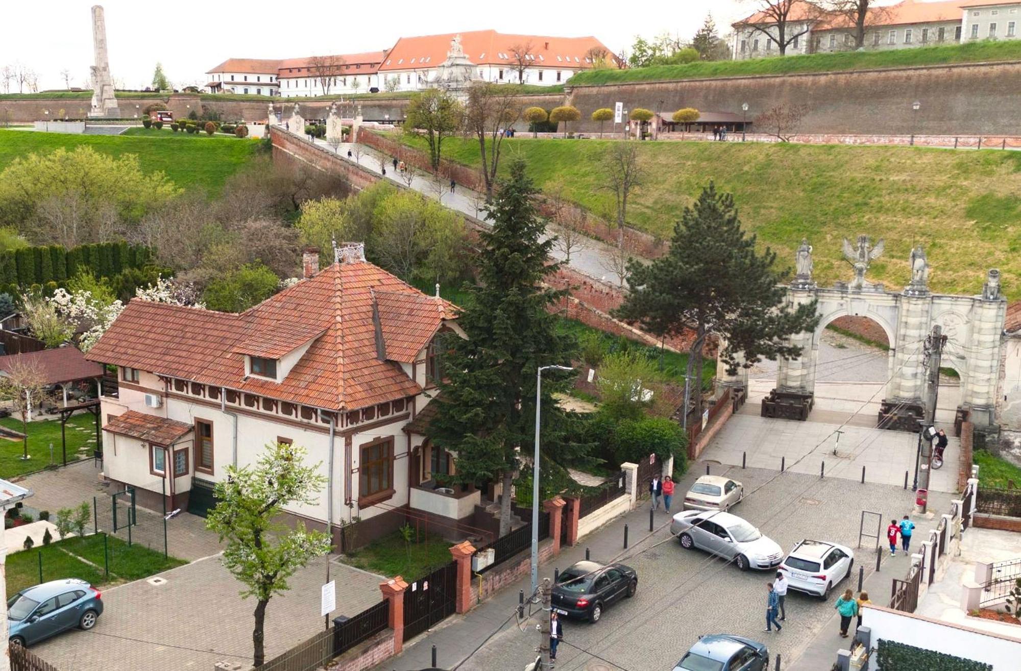 La Poarta Cetatii Villa Alba Iulia Exterior photo